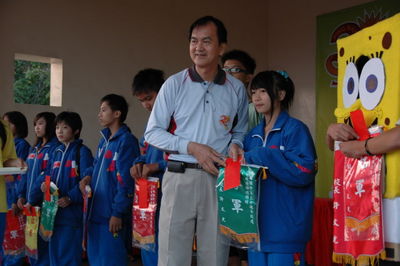 點選作品以查看原圖