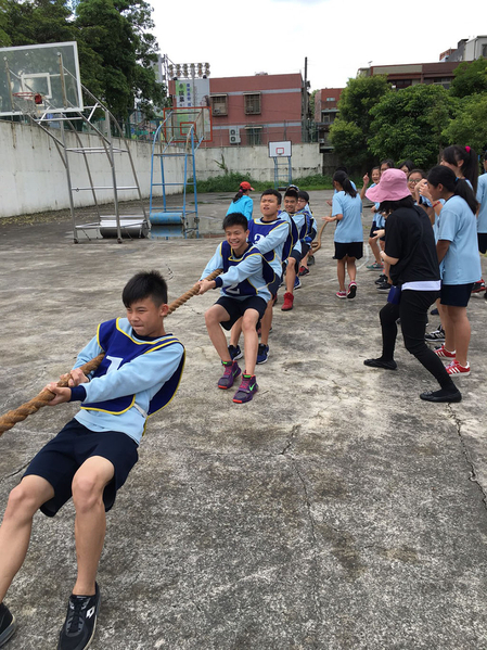 點選作品以查看原圖