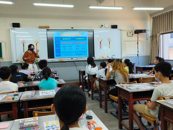 點選作品以查看原圖